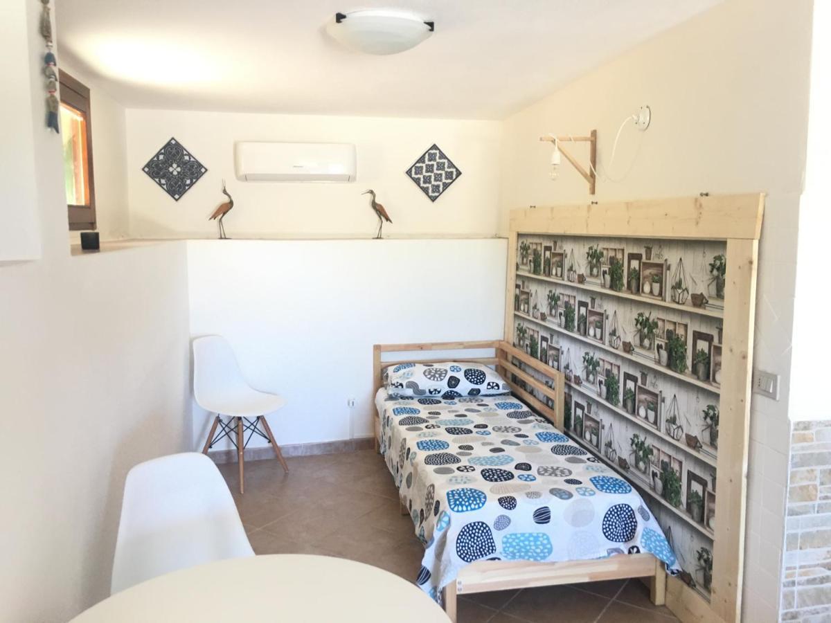 B&B Tavolara Puntaldia Eksteriør bilde