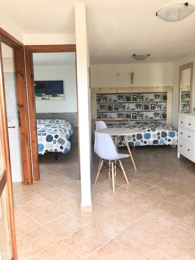 B&B Tavolara Puntaldia Eksteriør bilde